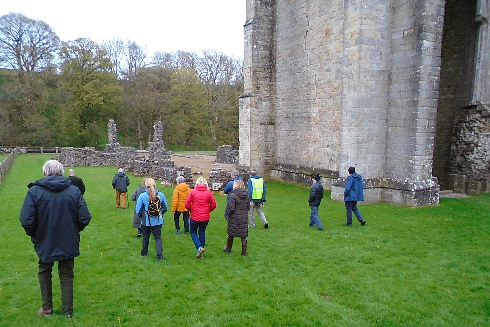 Outdoor meeting May 2023 at Shap Abbey led by Harry Hawkins